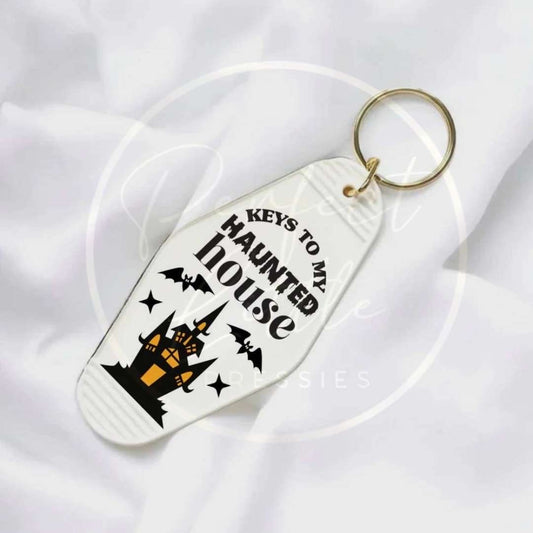 Halloween Haunted House Motel Keyring