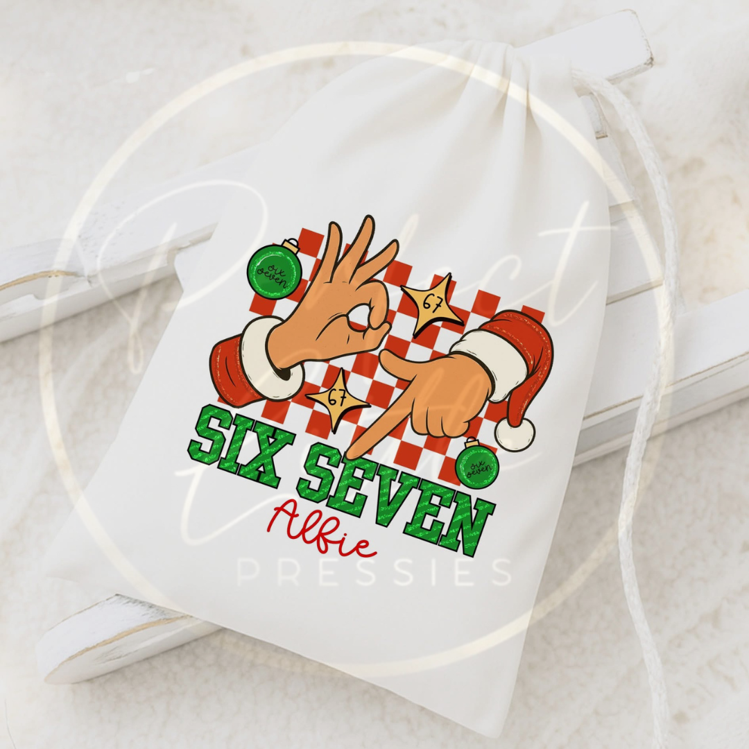 Christmas Drawstring Bag - 6 7 Santa Hands