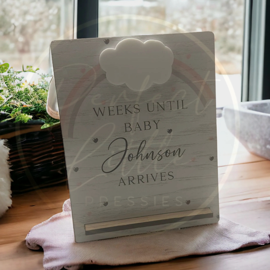 Baby Countdown Oak Veneer Plaque