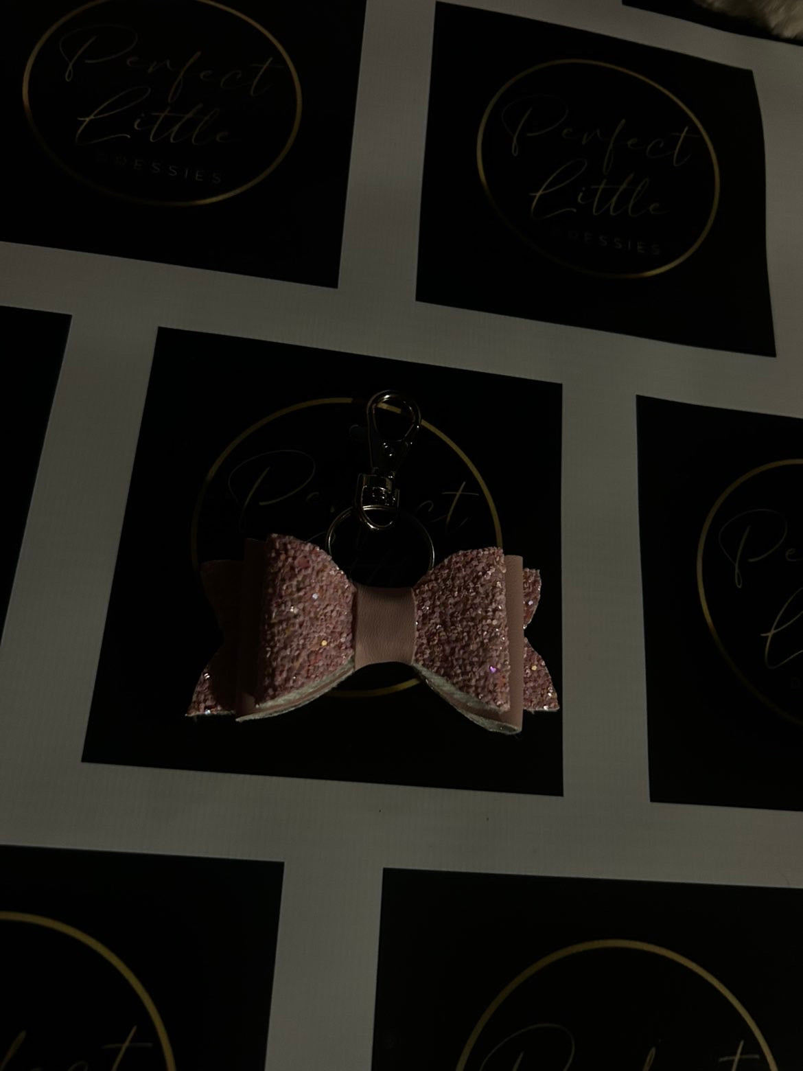 Bow Keyring - Pink/Glitter